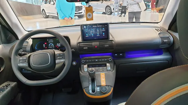 톰보이 카키 색상의 캐스퍼